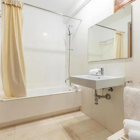 Awesome In With Wifi Holiday home *