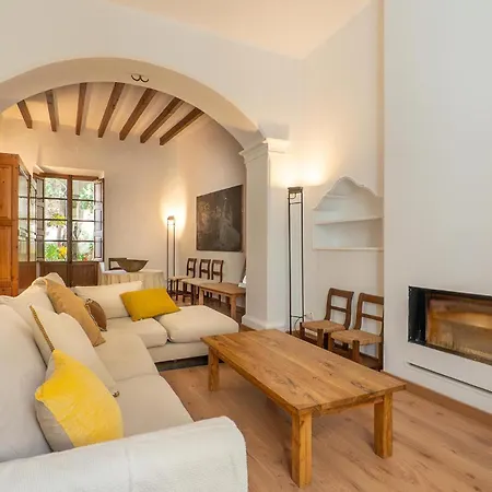 Holiday home Awesome In With Wifi *