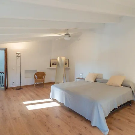 Holiday home Awesome In With Wifi Arta