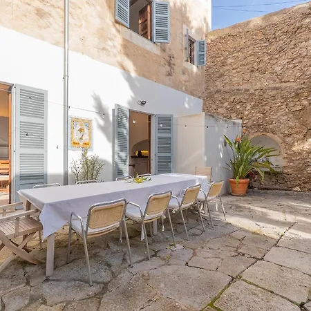 Awesome In With Wifi Holiday home